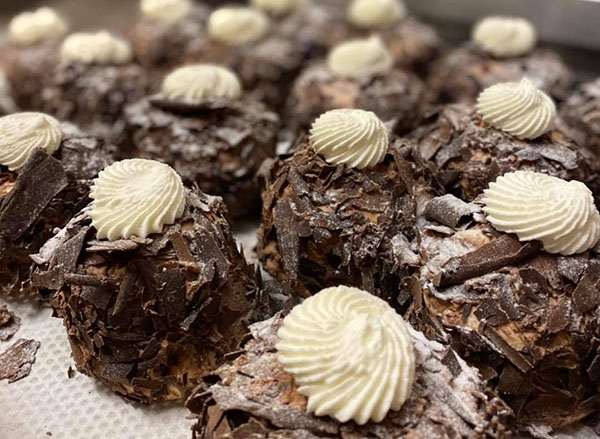 P&acirc;tisserie artisanale &agrave; Vieux-Berquin
